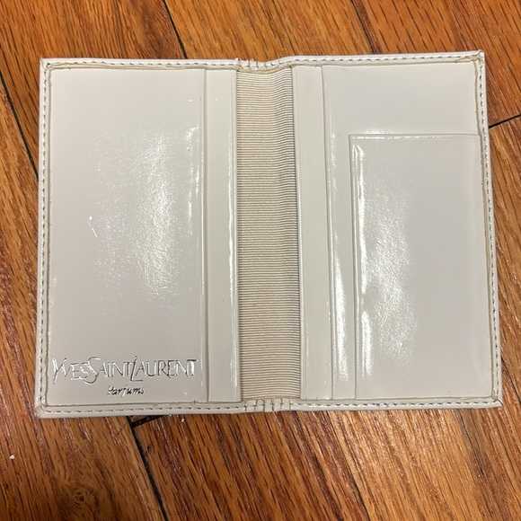 Yves Saint Laurent Card Case with box - Picture 5 of 8